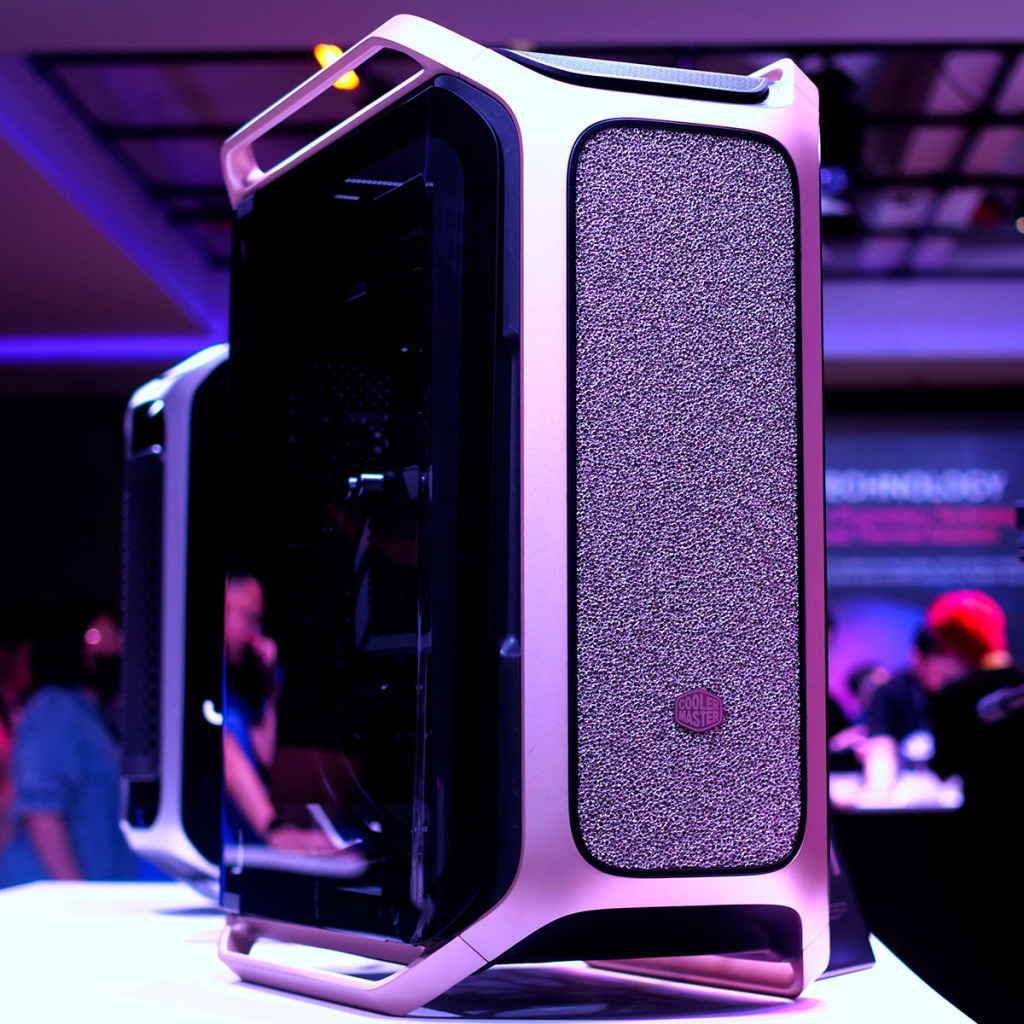 Cooler Master Cosmos 2025 : l’icône revisitée dans un monde sans lecteurs optiques 7 cooler master cosmos 2025 rose gold 01