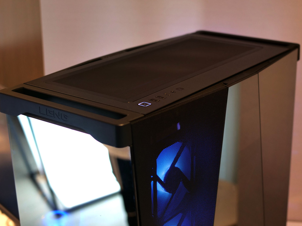 InWin Wiew : un mid-tower miroir entre style et ventilation – aperçu au Computex 2025 5 inwin wiew 02