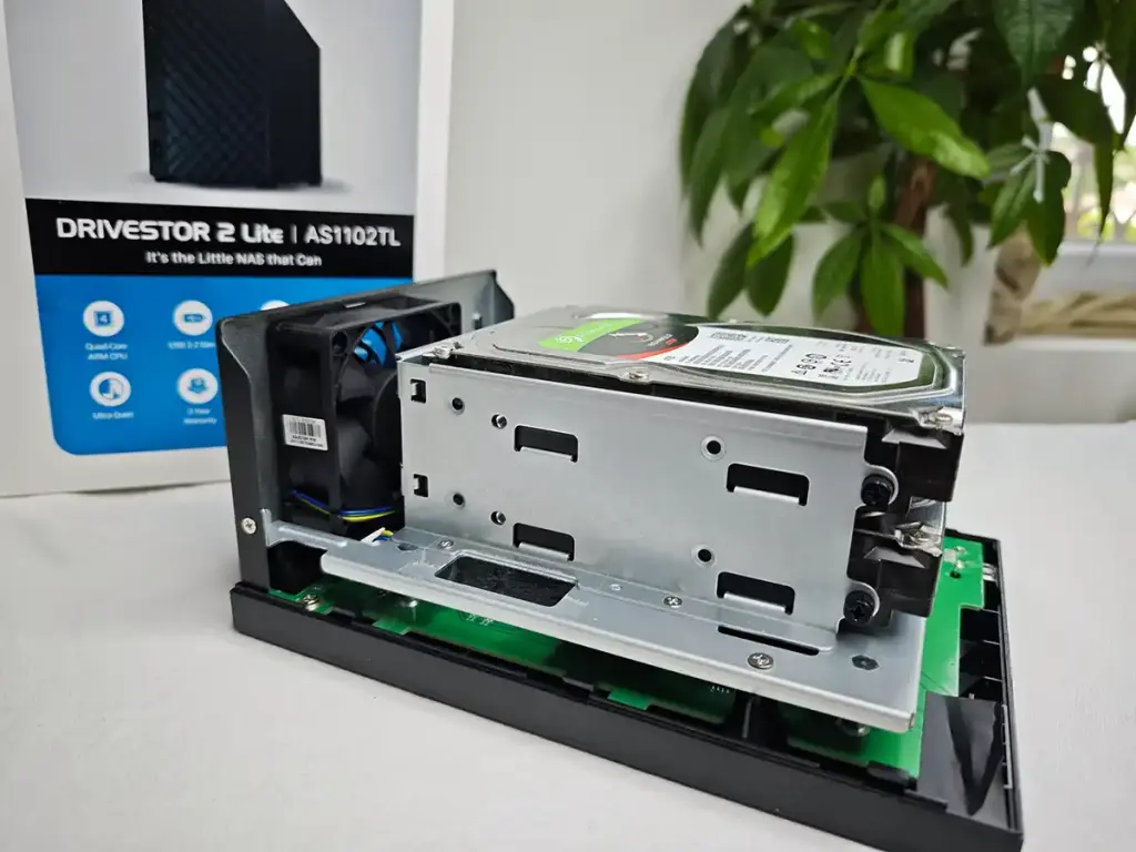 nas asustor drivestor 2 lite rails 2