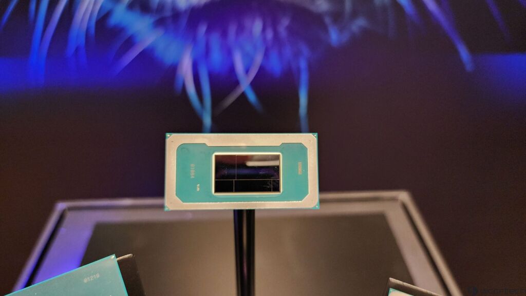 Intel Panther Lake CPUs: Un Premier Aperçu au Computex 2025 5 prototype processeur intel panther lake computex 2025