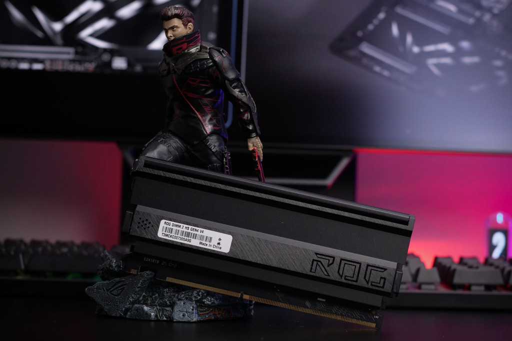 rog crosshair x870e extreme ROG Q DIMM.2 with Heatsink
