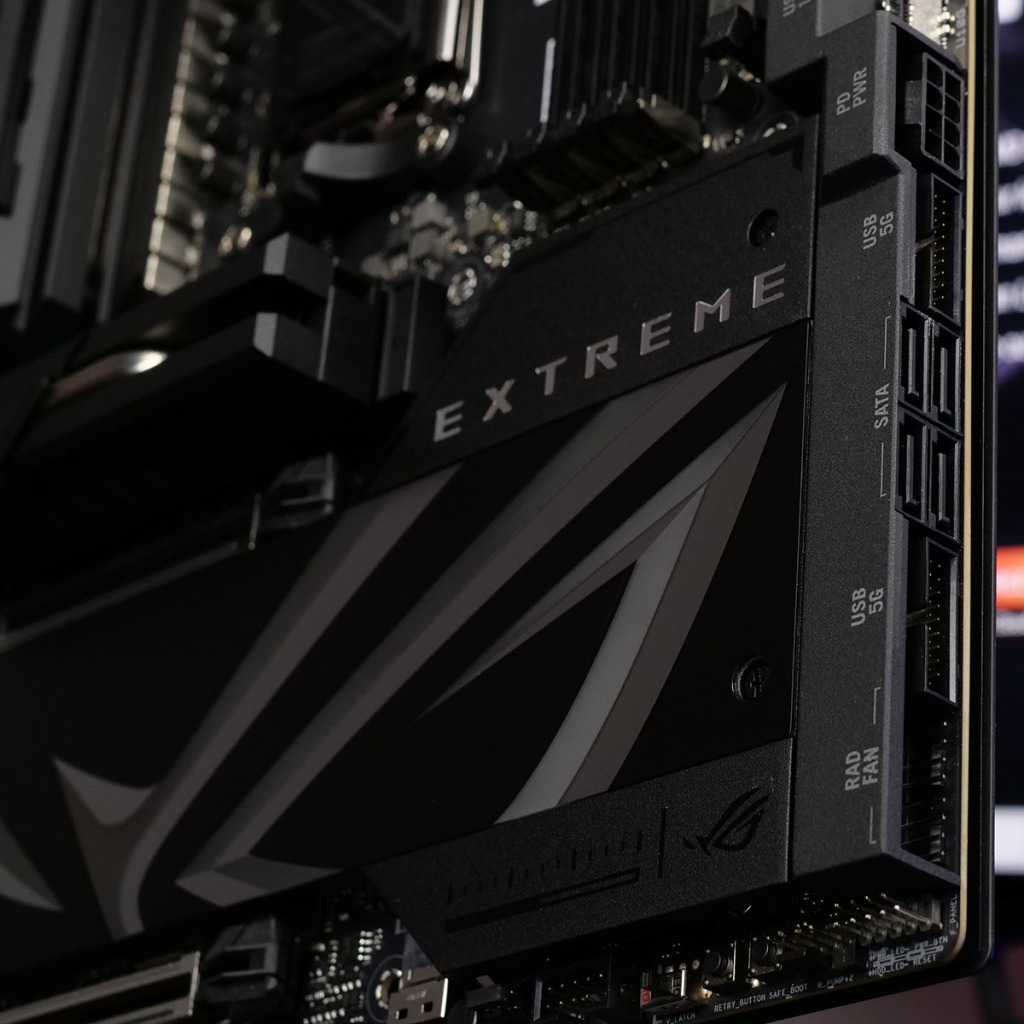 rog crosshair x870e extreme usb 3 5g