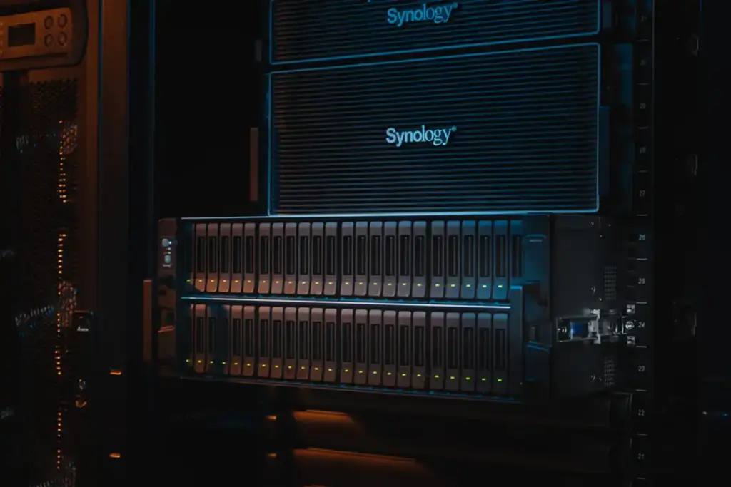 Synology PAS7700, une solution de stockage NVMe active-active pour les charges de travail critiques des entreprises 2 synology pas7700 2