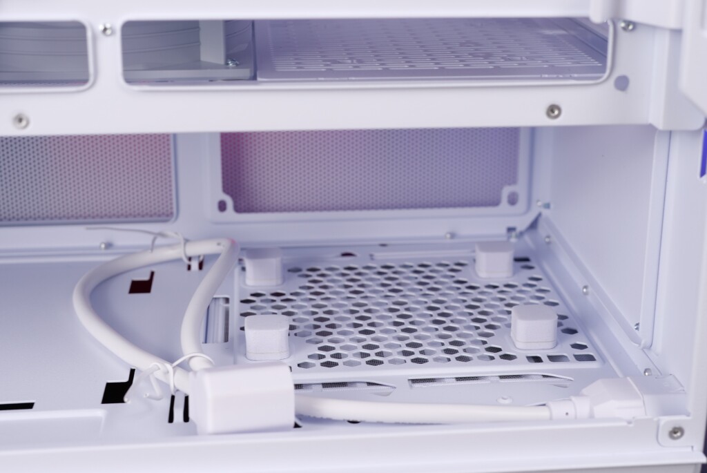 test lian li lancool 217 white psu