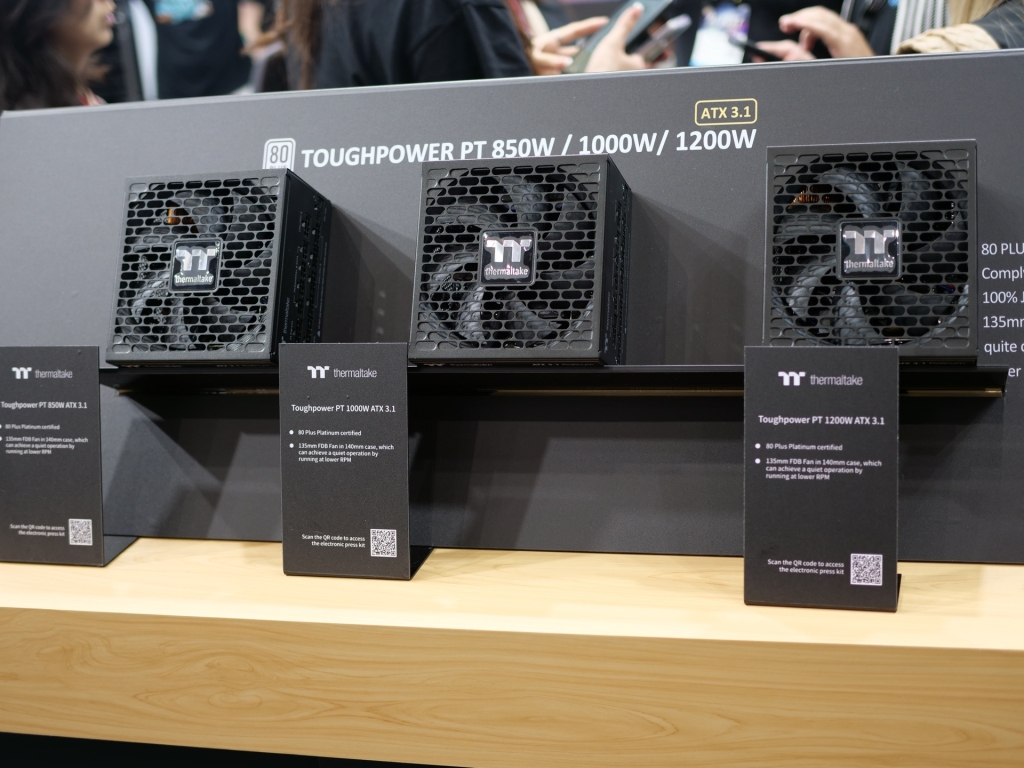 Thermaltake Computex 2025 : la gamme complète en mode grand spectacle 20 thermaltake toughpower pt series