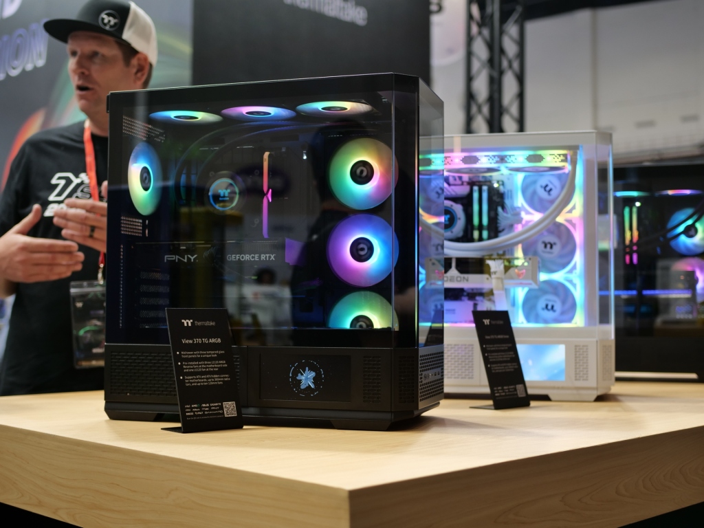 Thermaltake Computex 2025 : la gamme complète en mode grand spectacle 3 thermaltake view tg 600 03