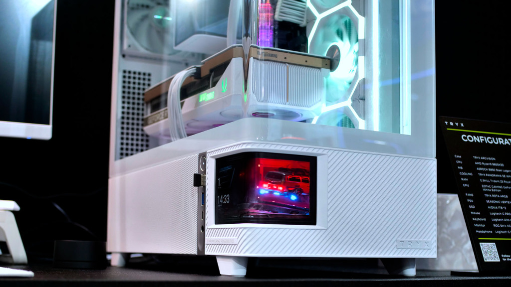 TRYX fait sensation au COMPUTEX avec des produits de pointe 18 tryx arcvision show