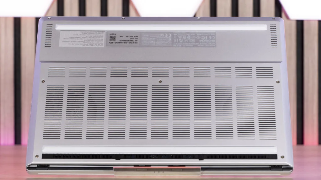 ASUS ROG Zephyrus G14 arrière