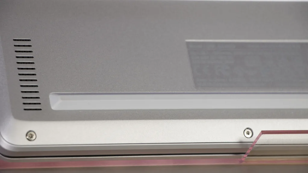 ASUS ROG Zephyrus G14 bandes caoutchouc antidérapantes