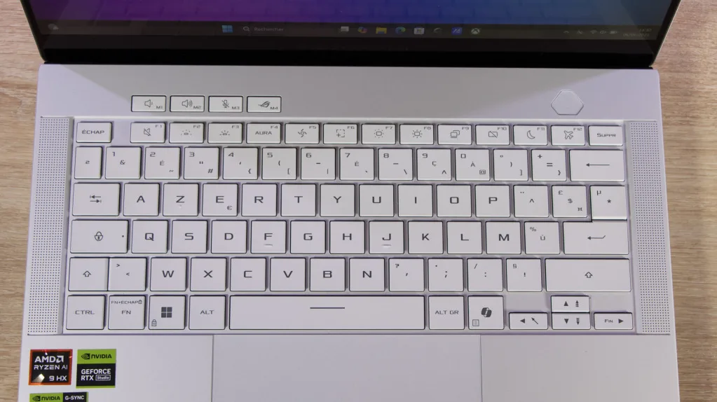 ASUS ROG Zephyrus G14 clavier entier