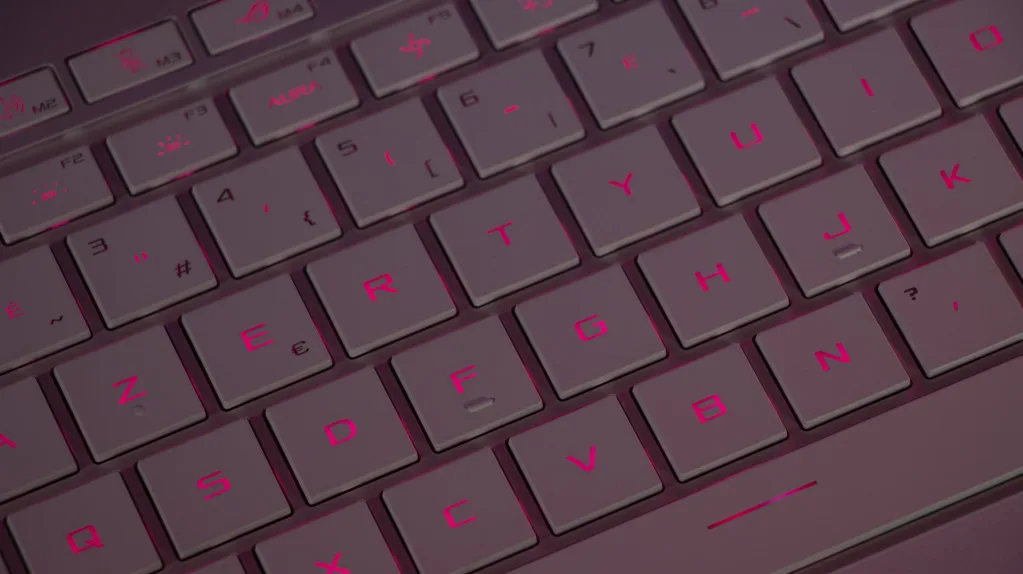 ASUS ROG Zephyrus G14 éclairage (2)