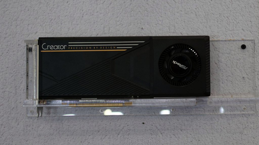ASRock lance les Arc Pro B60 Creator & Passive, 24 Go pour Workstations 2 Asrock Intel Arc Pro B60 Creator 24GB 01