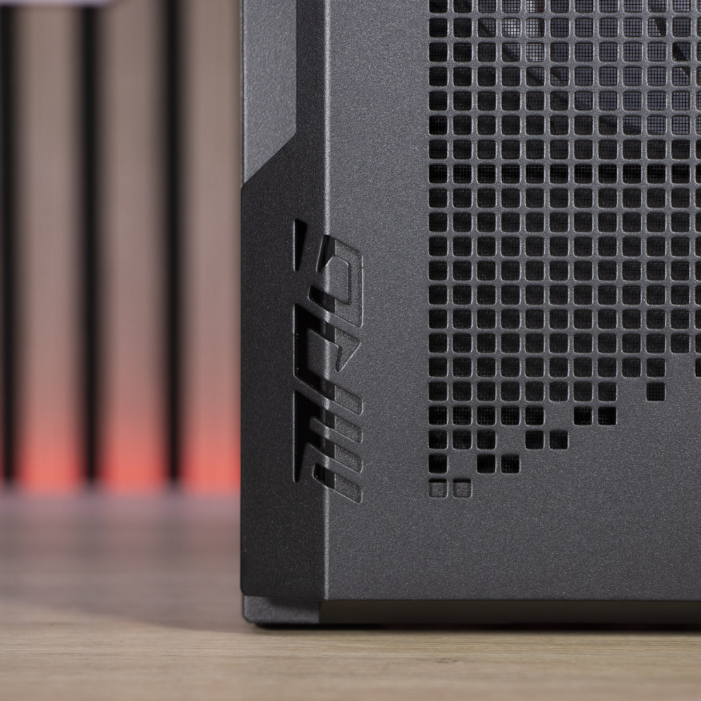 MSI MPG Velox 300R Airflow PZ façade MPG