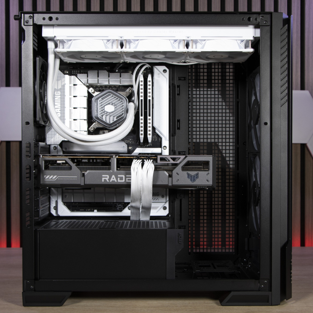 MSI MPG Velox 300R Airflow PZ montage chambre principale