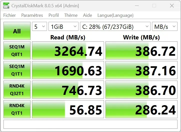 MSI MPG Velox 300R Airflow PZ test SSD