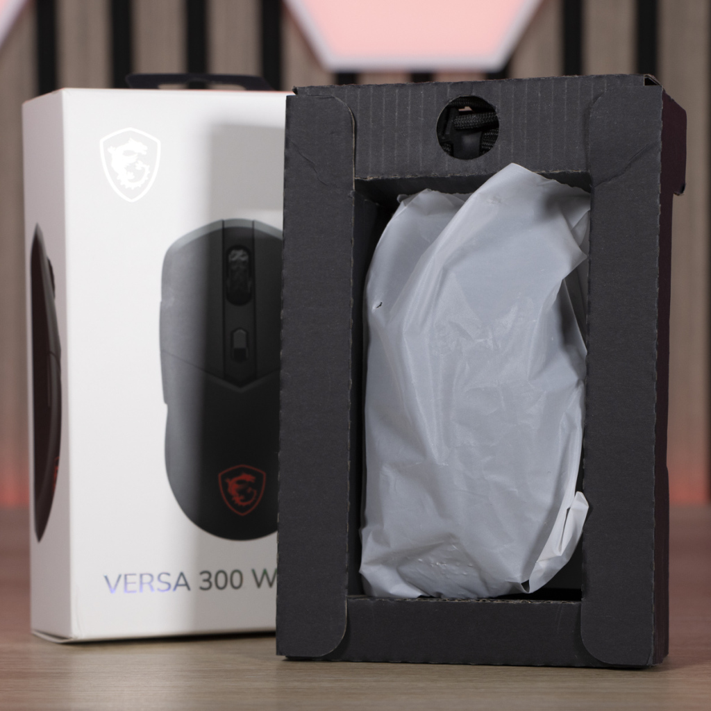 MSI VERSA 300 Wireless déballage
