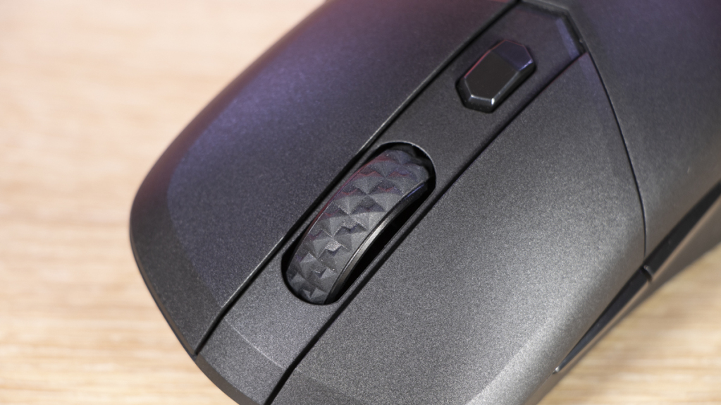 MSI VERSA 300 Wireless molette