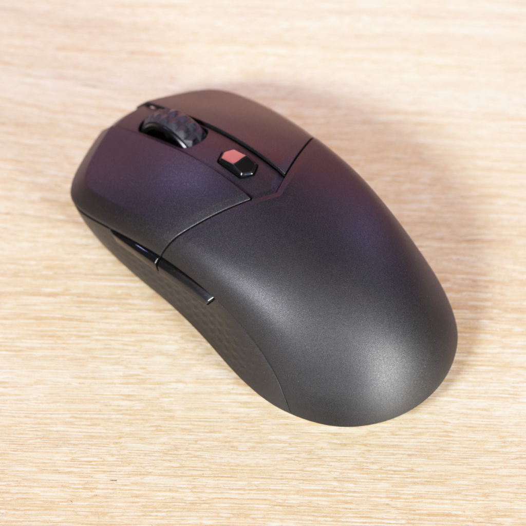 MSI VERSA 300 Wireless vue globale arrière