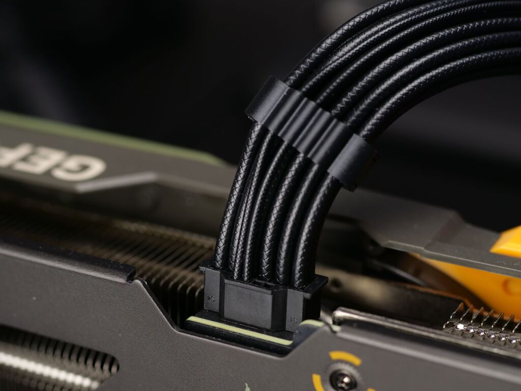 Test CORSAIR HX1500i 2025 : l’alimentation PC ultime ? 18 P1623175