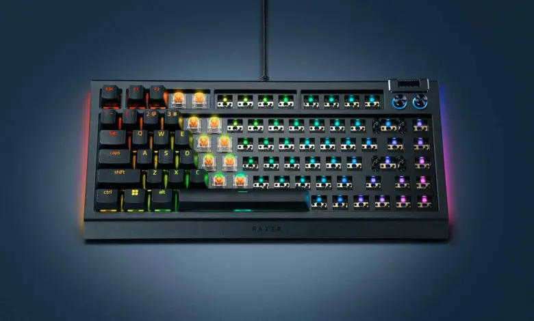Razer lance son premier clavier barebone : le BlackWidow V4 75 % barbones 1 RAZER BlackWidow V4 75 Barebones Couv 1