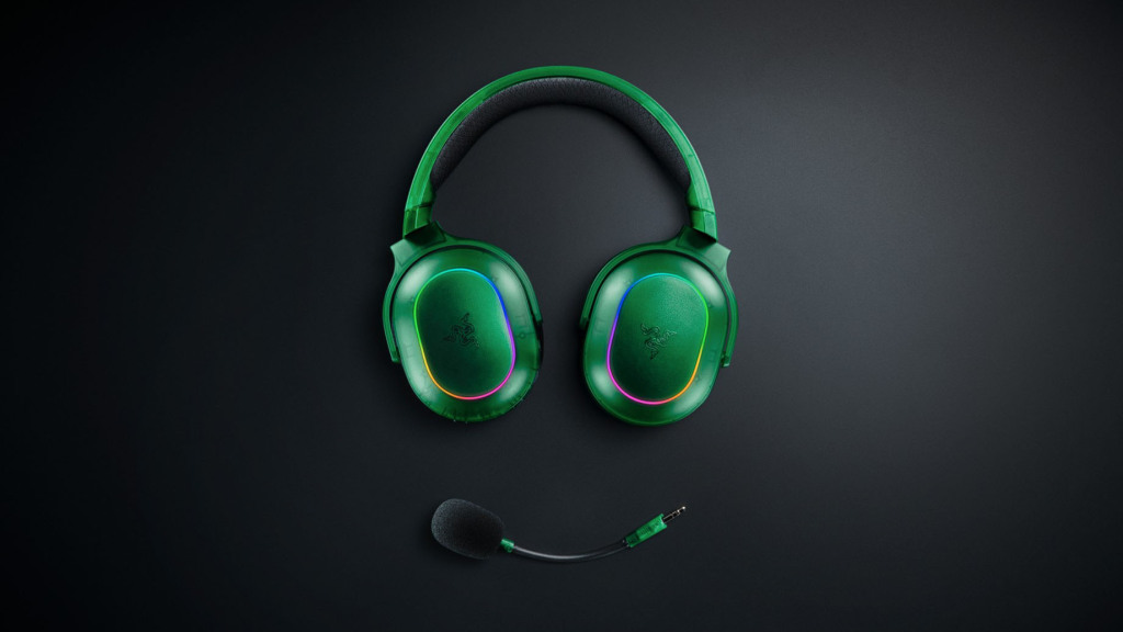 Collection RAZER Phantom : des périphériques translucides 5 Razer Phantom Barracuda X Chroma