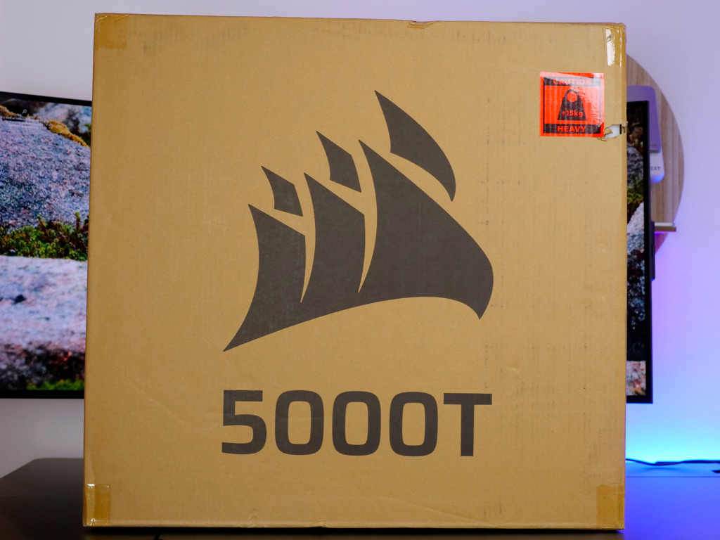 boîte du corsair icue link 5000t lx rgb 01