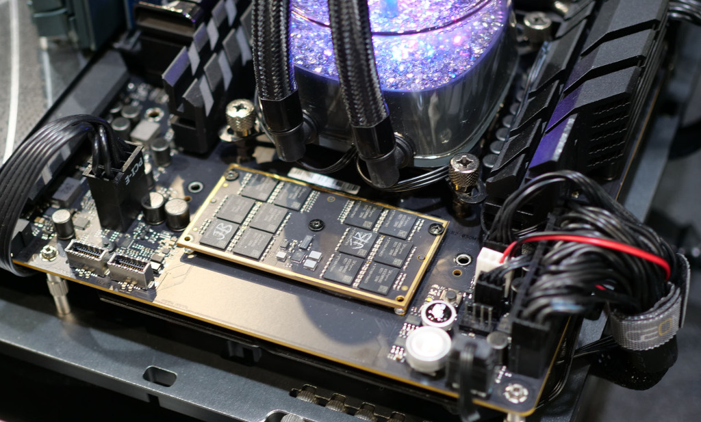 G.Skill fracasse la barre des 10 000 MT/s avec la DDR5 CAMM2, sans refroidissement extrême 2 ASUS ROG Maximus Z890 HERO CAMM2 10000 mhz gskill 01