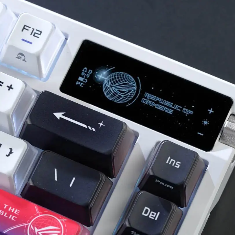Le clavier ultra haut de gamme Asus ROG Azoth X est vendu en Allemagne à 329,90 euros 6 Asus ROG Azoth X écran