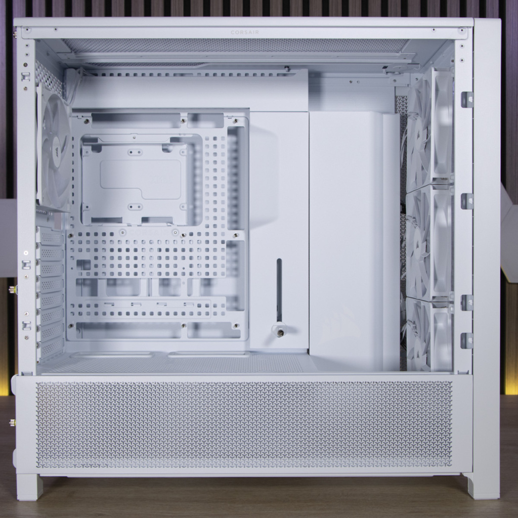 CORSAIR Frame 5000D chambre principale