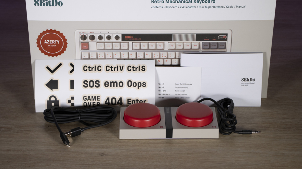 Clavier mécanique rétro 8BitDo accessoires