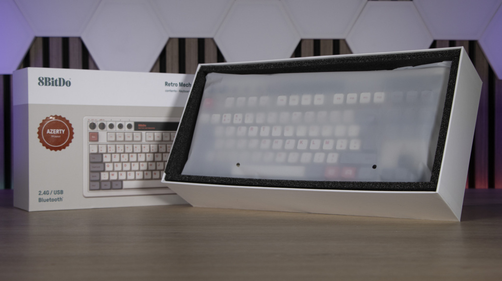Clavier mécanique rétro 8BitDo déballage