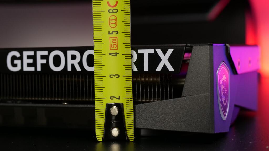 GeForce RTX 5060 Ti 16G GAMING TRIO OC dim 02