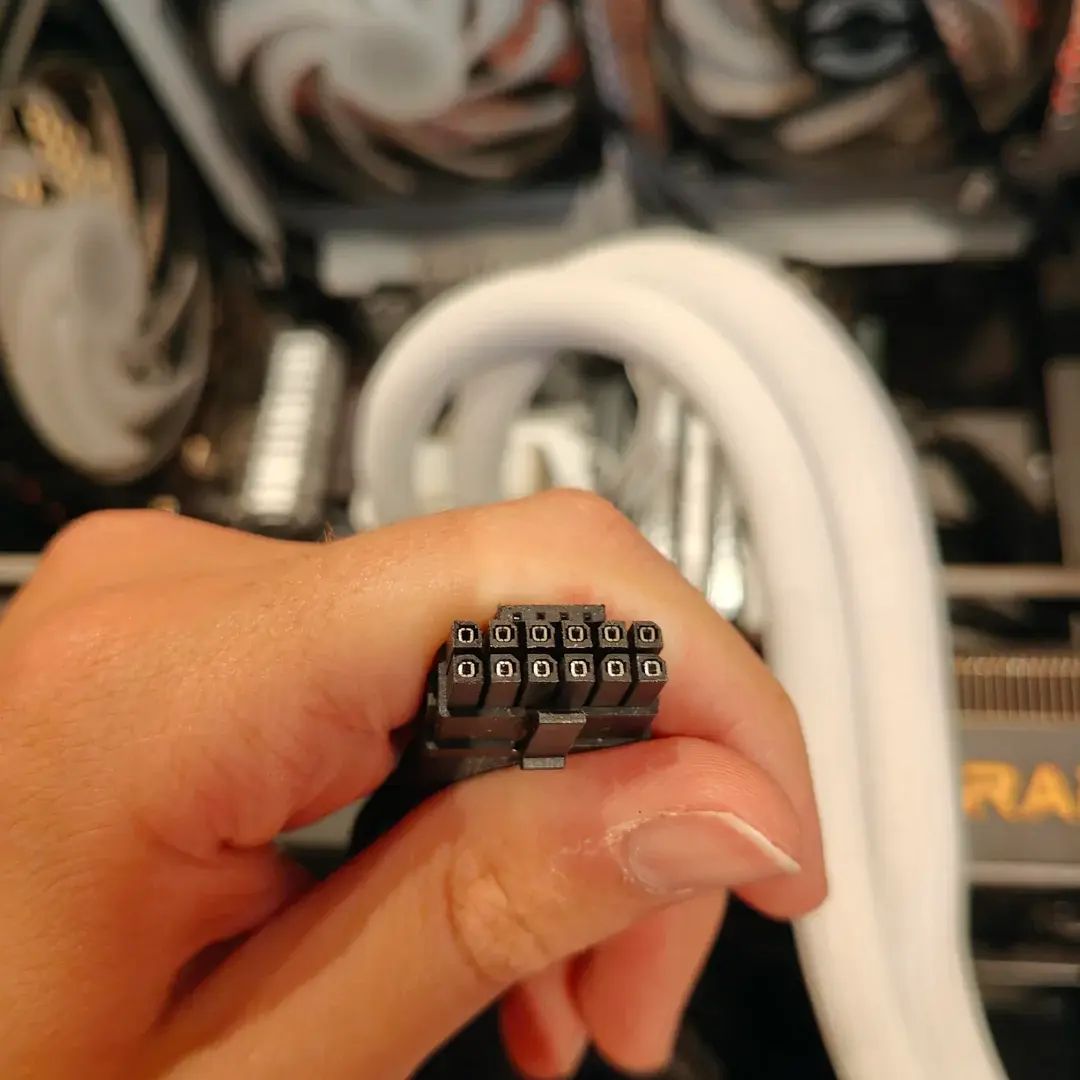 9070 xt melting