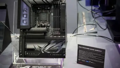 ASUS dégaine sa ROG Crosshair X870E HERO BTF : Une nouvelle ère pour les Ryzen 9000 4 ROG Crosshair X870E HERO BTF hero