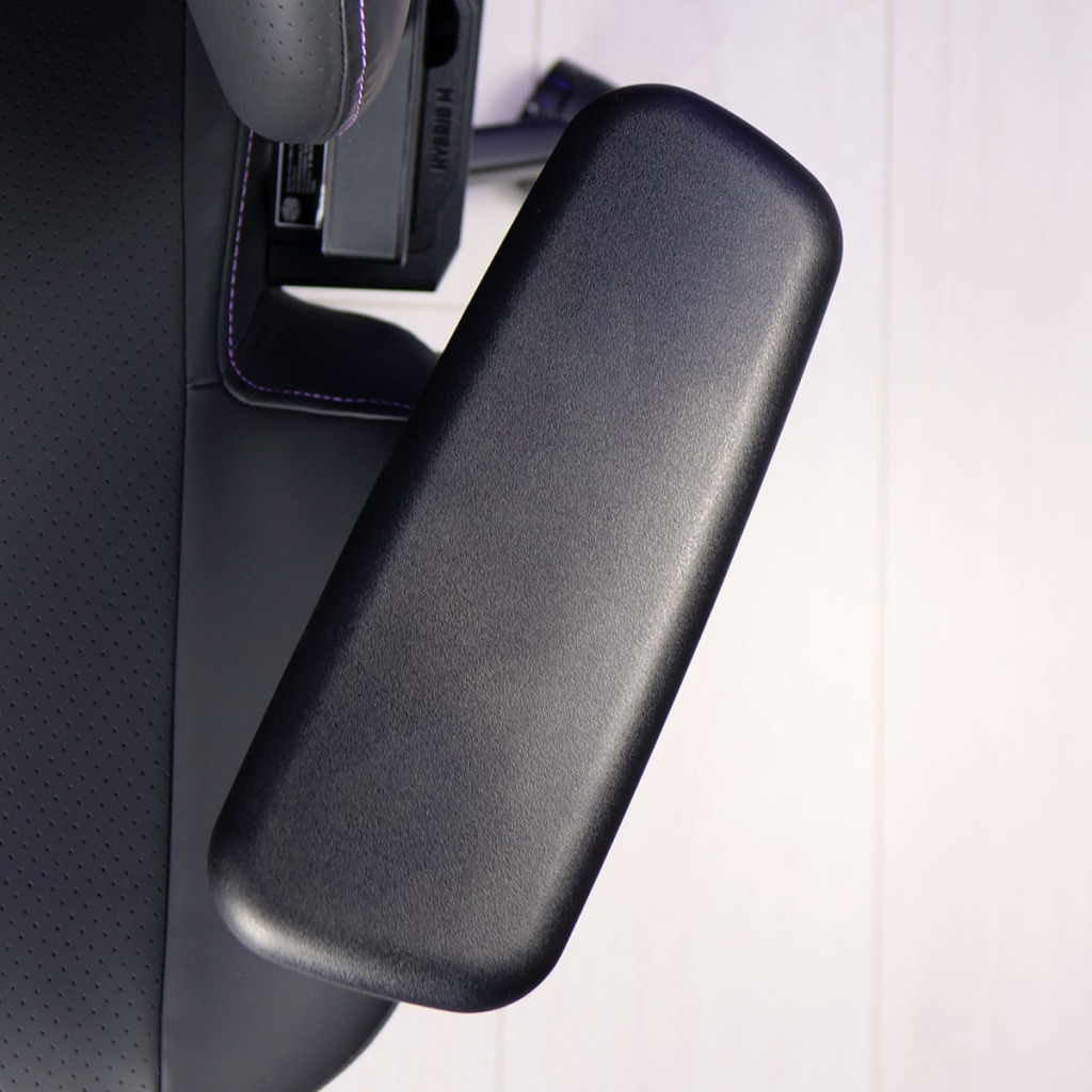 cooler master hybrid m accoudoirs 3D 07