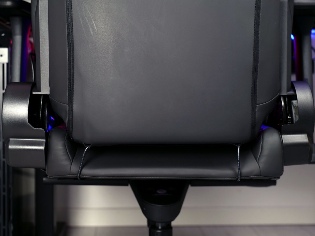 cooler master hybrid m cables massage
