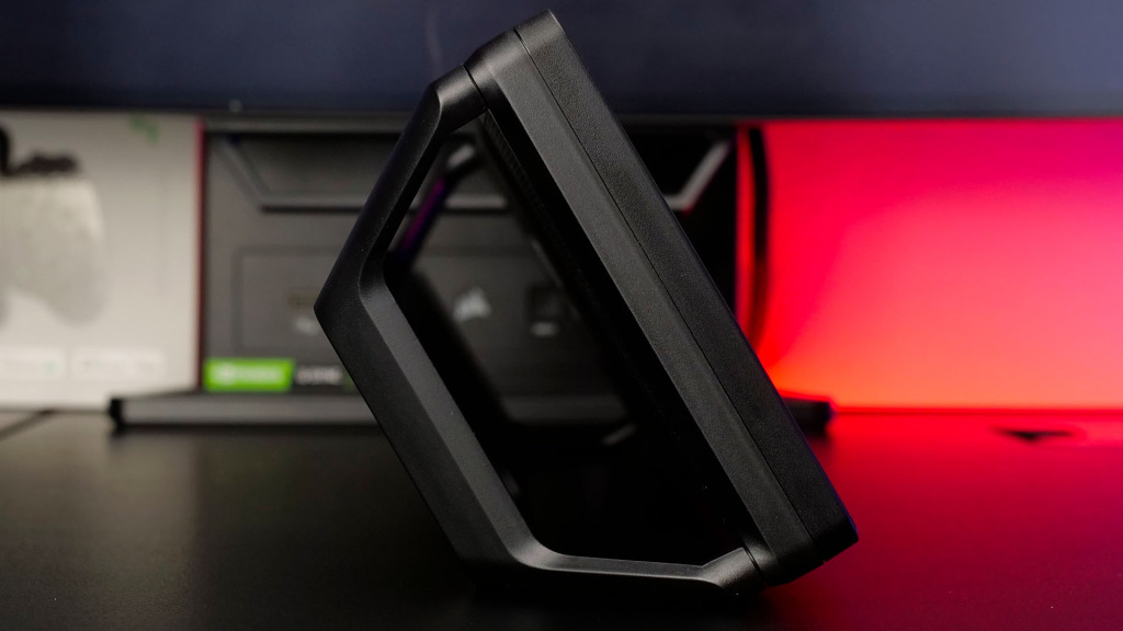 corsair xeneon edge screen support incliné 01