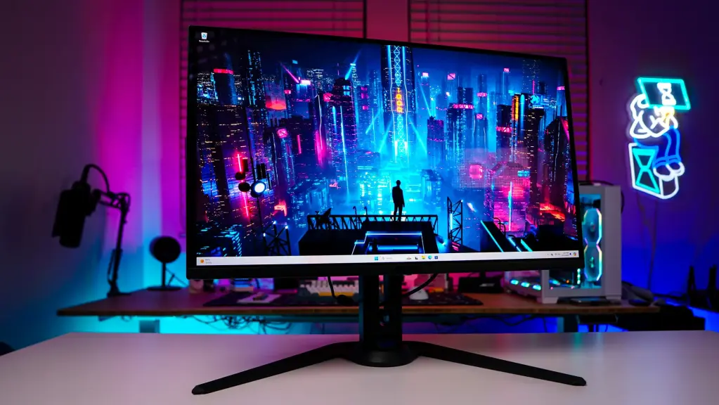 gigabyte aorus fo27q3 01