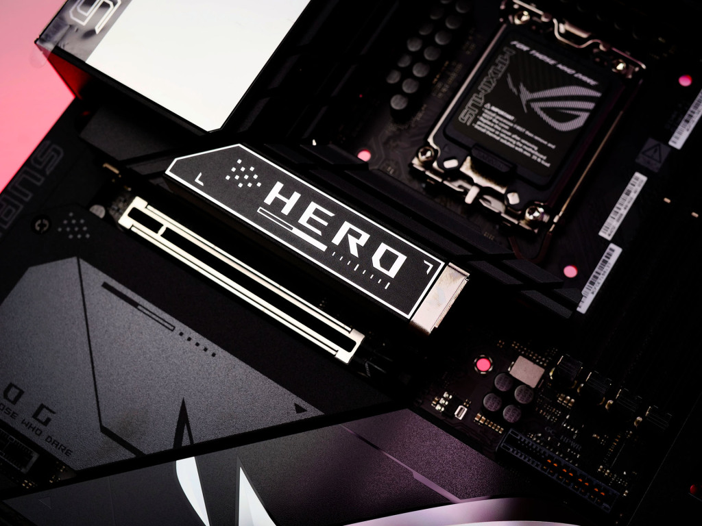 rog maximus z890 hero btf 02