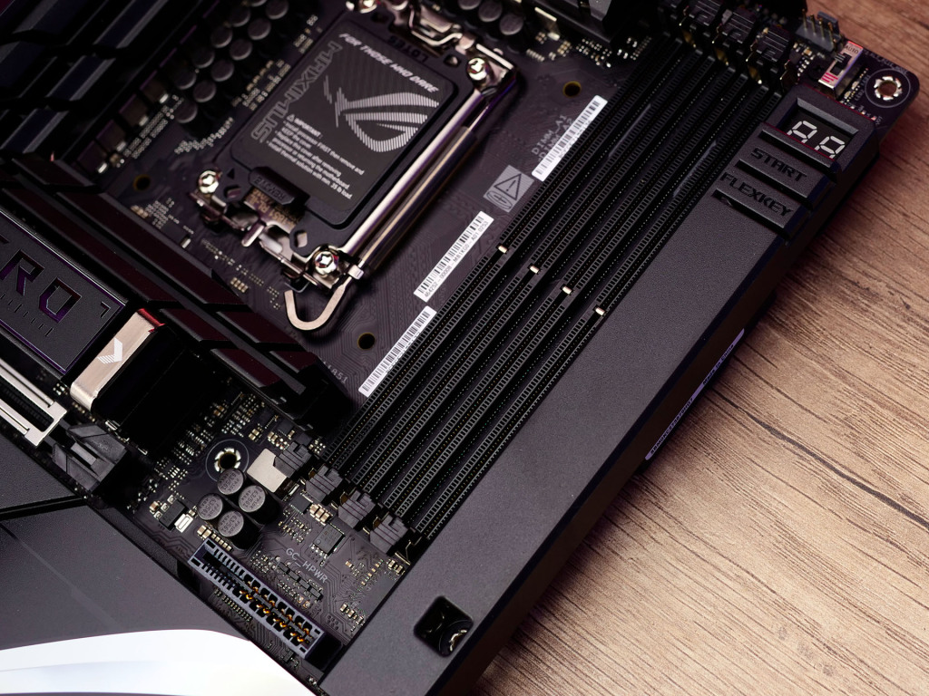 rog maximus z890 hero btf 05