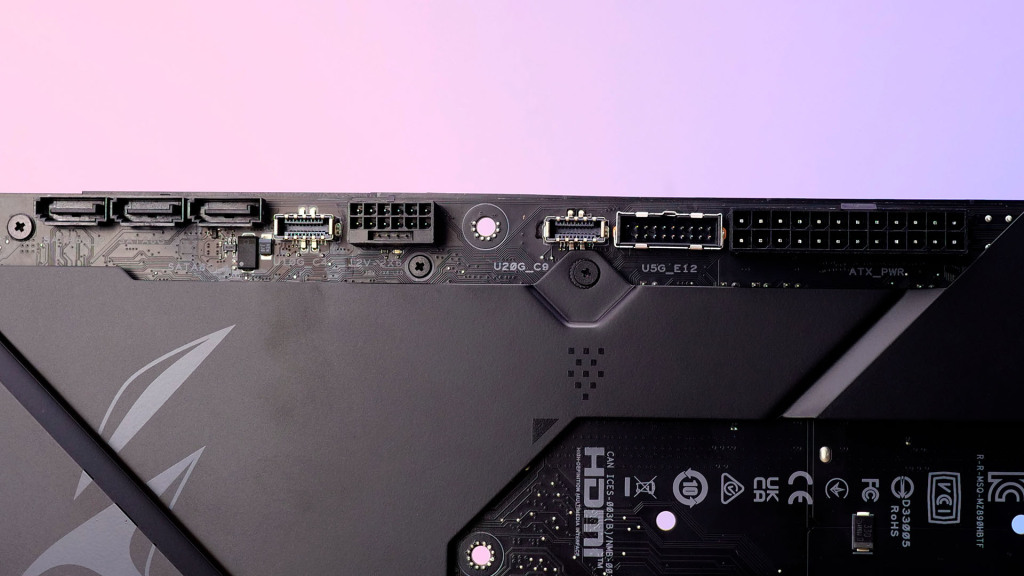 rog maximus z890 hero btf connecteurs gauche