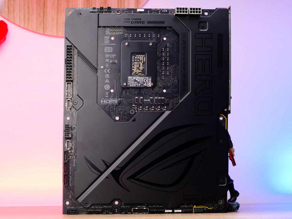 rog maximus z890 hero btf connectors