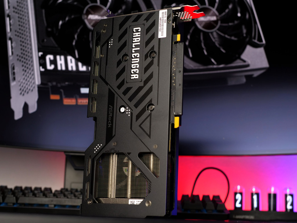 ASRock Arc B580 Challenger OC vue sur backplate
