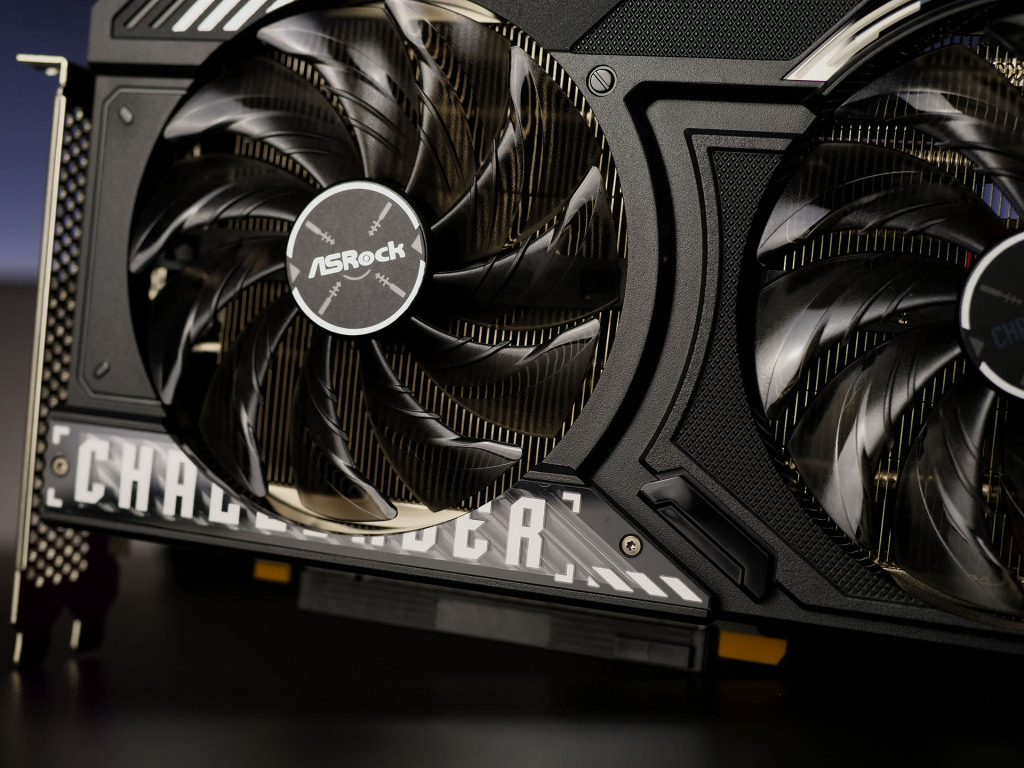 test asrock arc b580 challenger oc 04