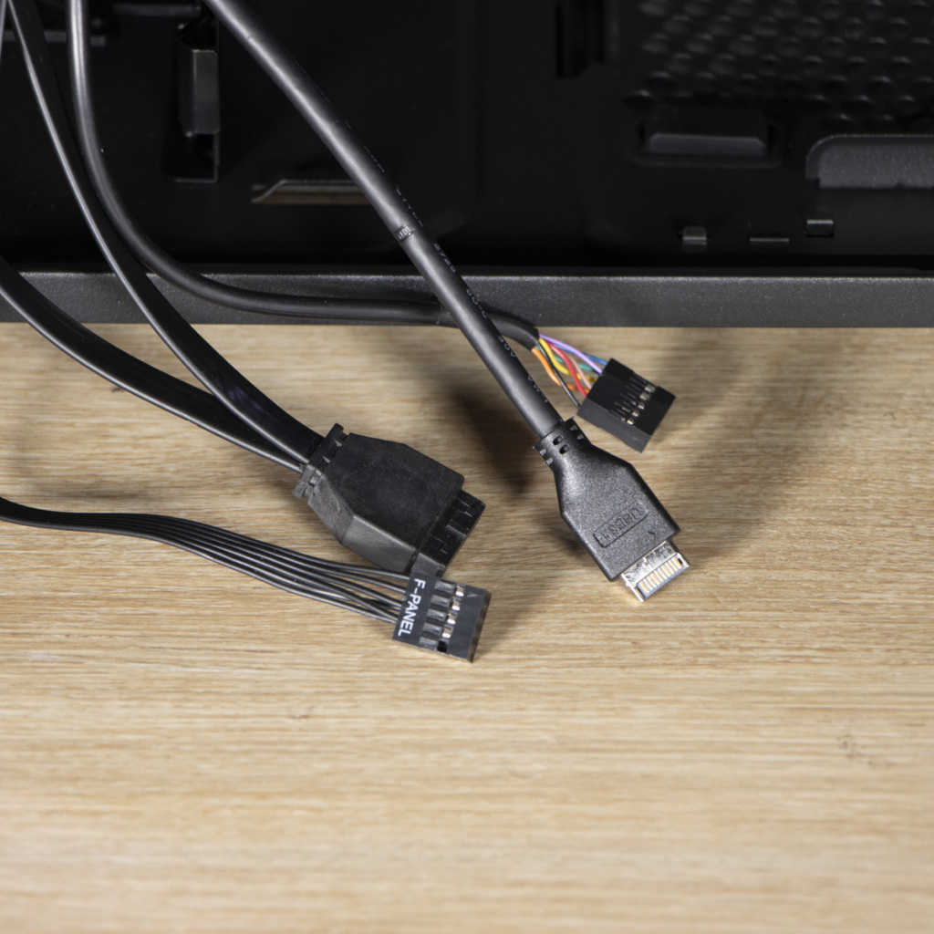 ASUS ProArt P401 branchements