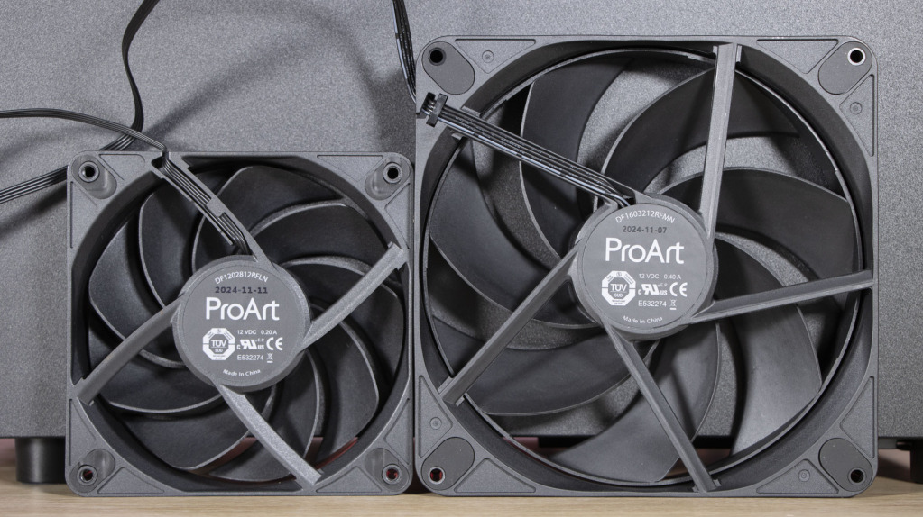 ASUS ProArt P401 ventilateurs arrière