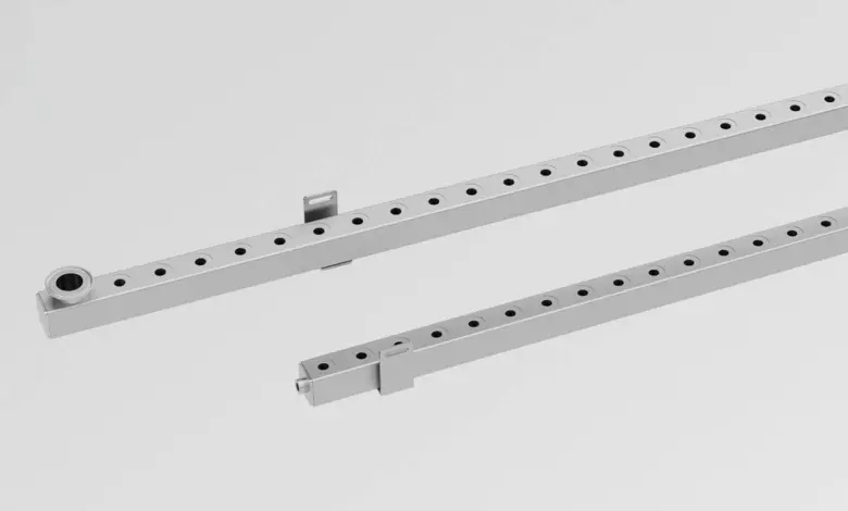 Alphacool ES Manifold 42U Single. Développé pour être utilisé dans les centres de données 1 Alphacool ES Manifold 42U Single Couv