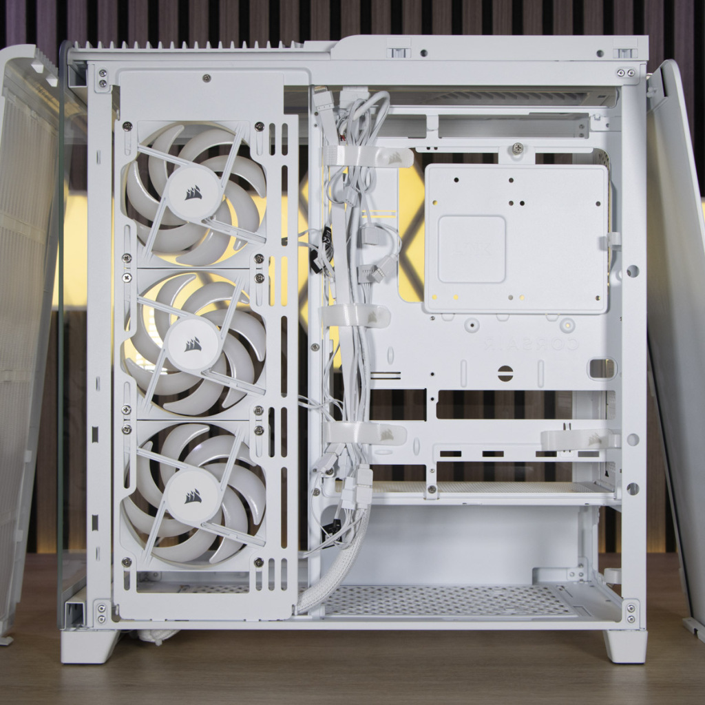 CORSAIR Frame 4500X chambre secondaire