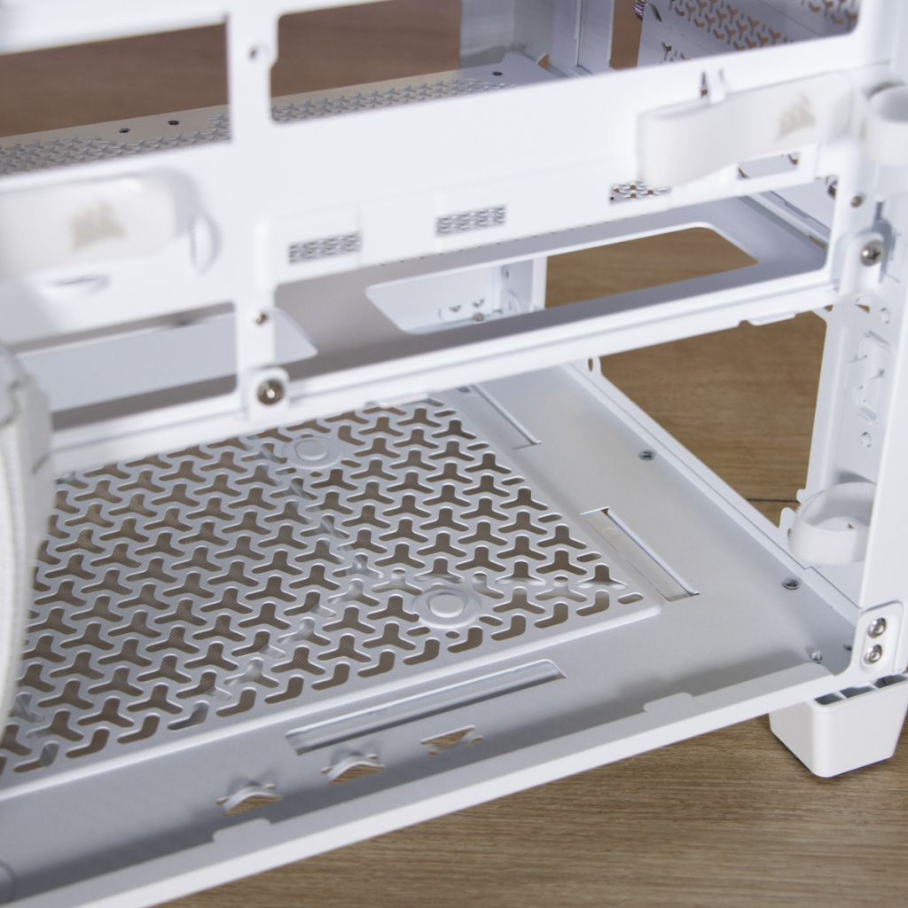 CORSAIR Frame 4500X emplacement alimentation
