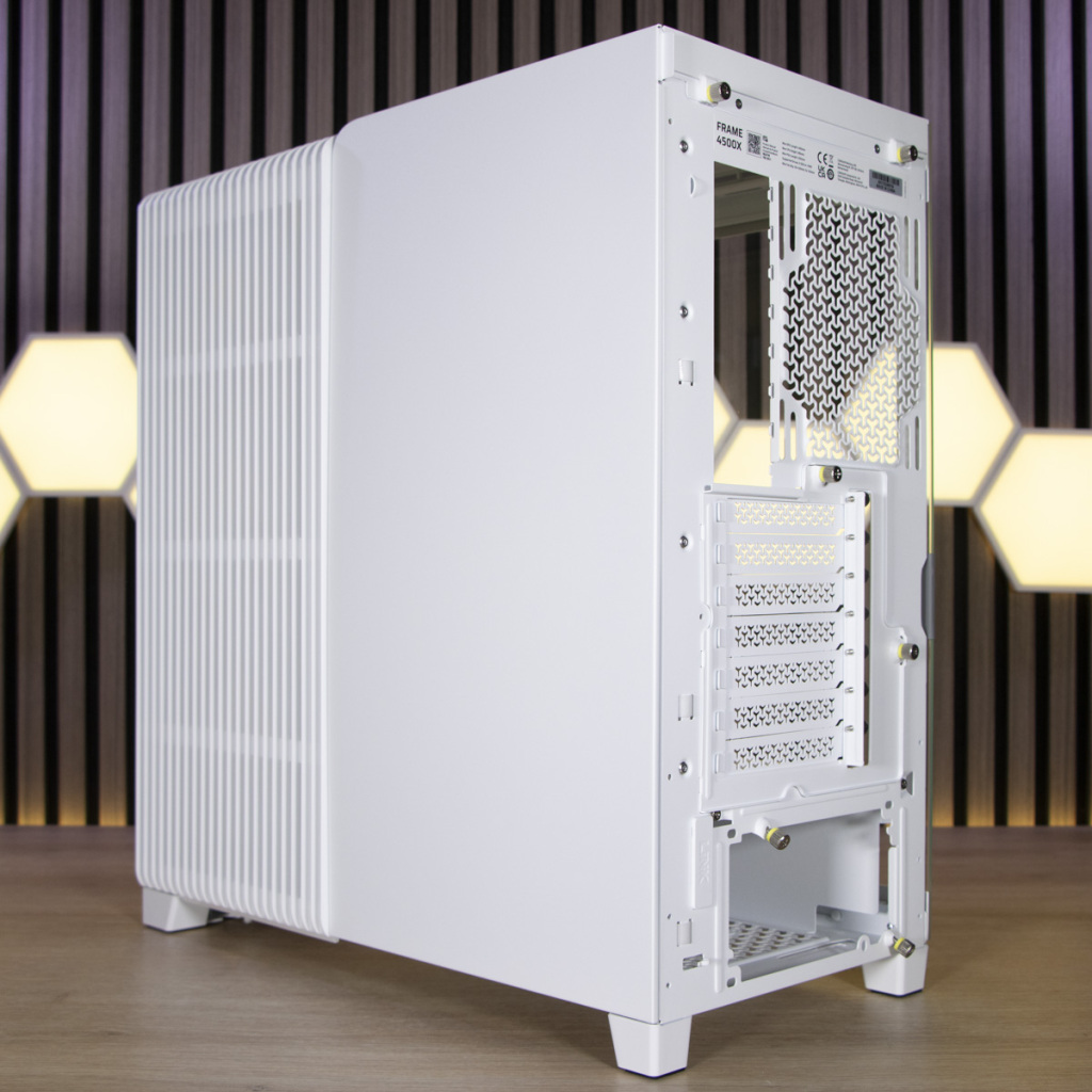 CORSAIR Frame 4500X trois quarts arrière